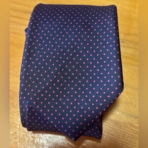 Andhurst Custom 100% silk Navy and Pink Dotted Tie
